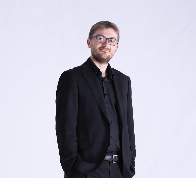 Massimo Zulpo insegnante di pianoforte classico all'Istituto Musicale Città di Thiene (VI)